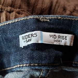 Lee Rider midrise shorts sz 14